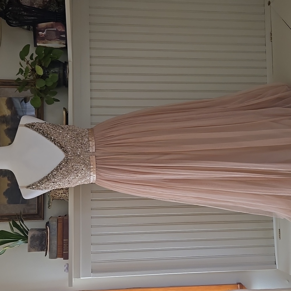EUC BHLDN Avery Dress Size 6 - Picture 3 of 13